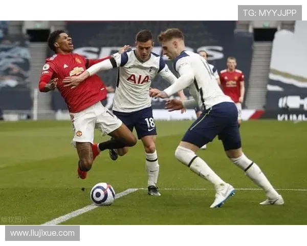 巴勃罗巴里奥斯恢复合练 热刺战或迎来下半场出场 巴勃罗巴里奥斯恢复合练 热刺战或迎来下半场出场